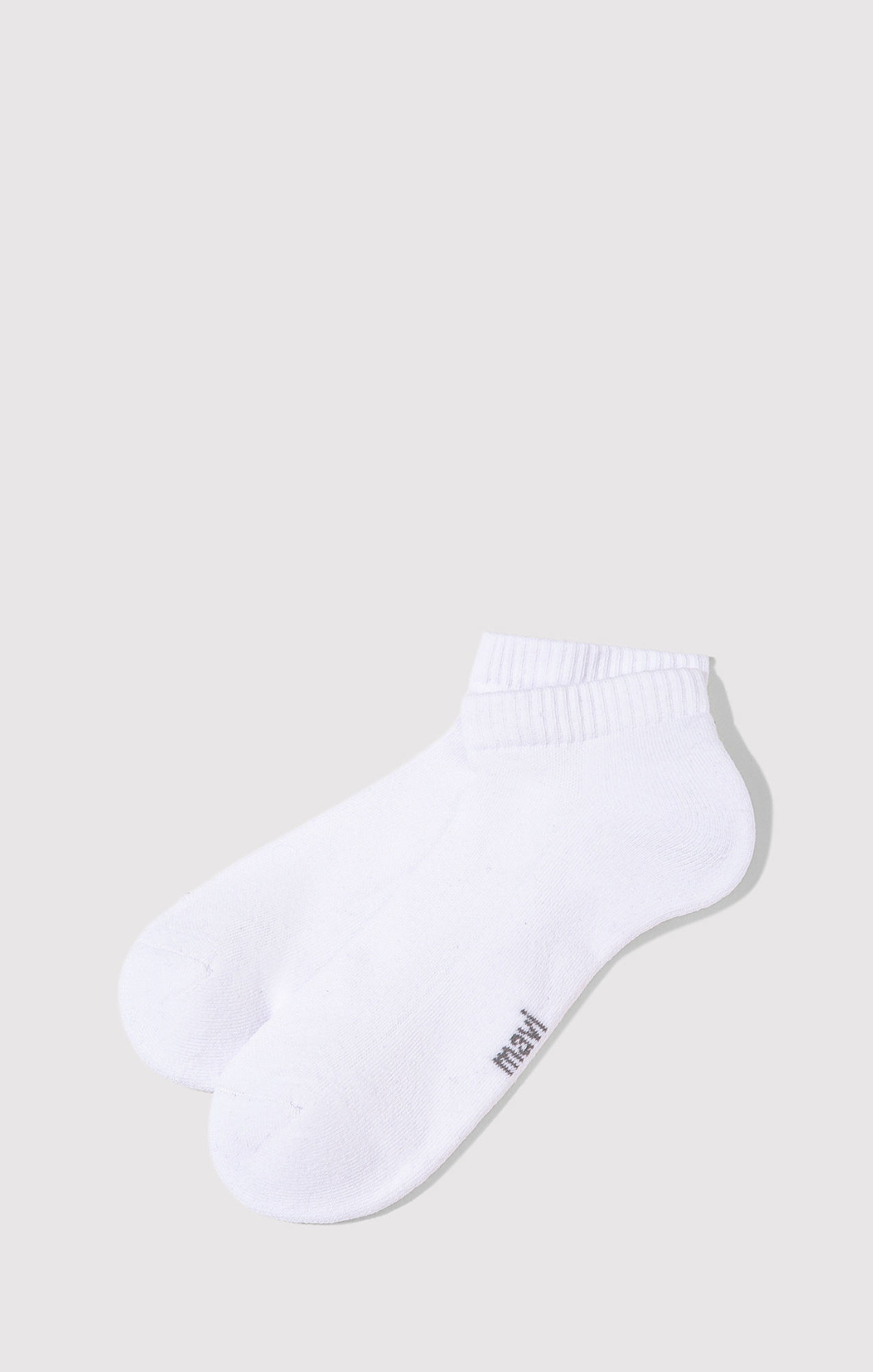 ANKLE SOCKS IN WHITE