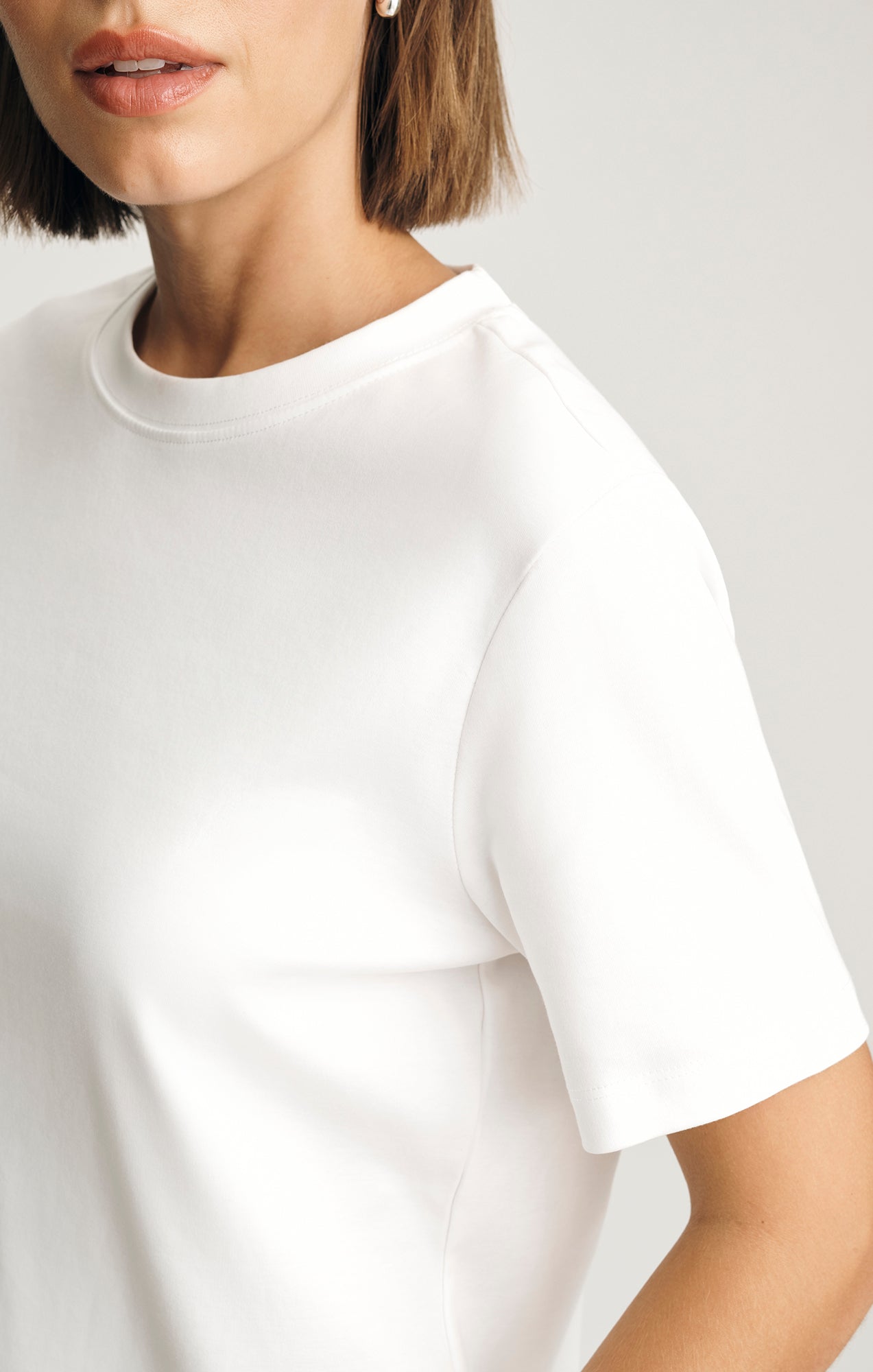 AUDREY INTERLOCK CREW NECK T-SHIRT IN WHITE